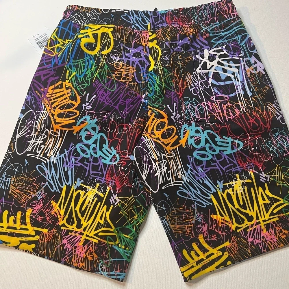 NWT Colorful Graffiti Men's Board Short No Liner Size Small (Z)